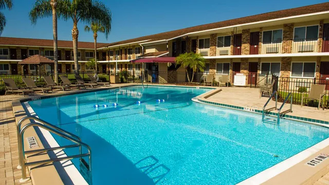 Roadstar Hotel Zephyrhills