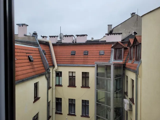 J & J APARTMENTS TORUŃ UL. SZEROKA 25