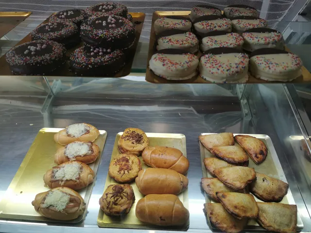 Panadería Euro Latina Pastelería.