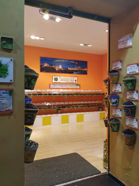 Herbalist Titi & Carpi