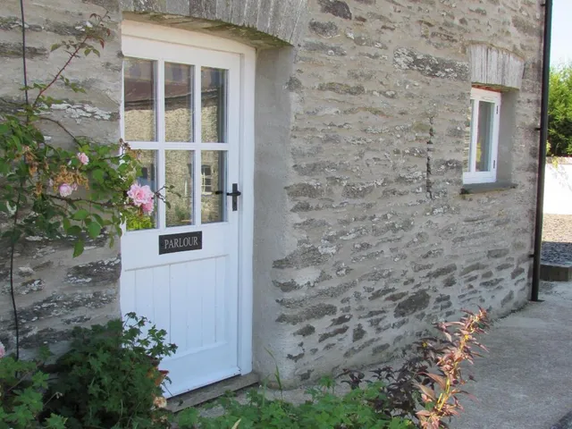 Wernddofn Country Cottage Holidays