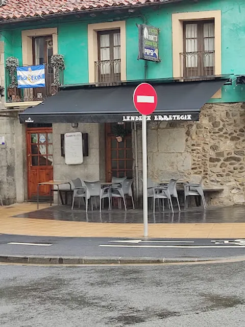 Restaurante-Sidrería Landeta Jatetxea Sagardotegia
