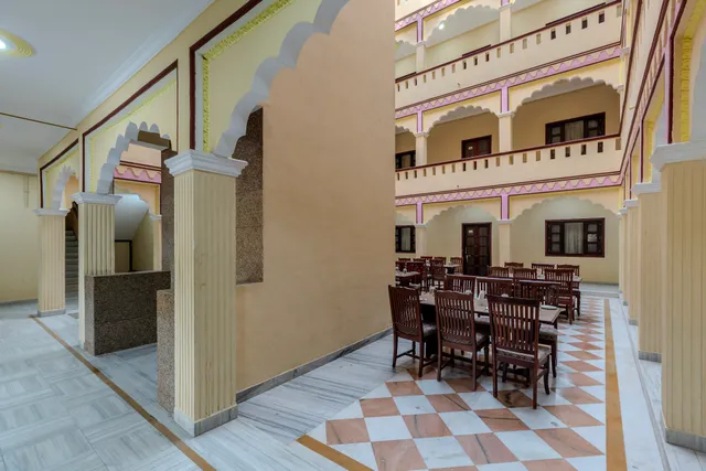 Kuber Kunj | Best hotel in sardarshahar | Best service | Best food