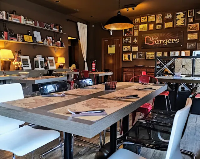 Love Burgers