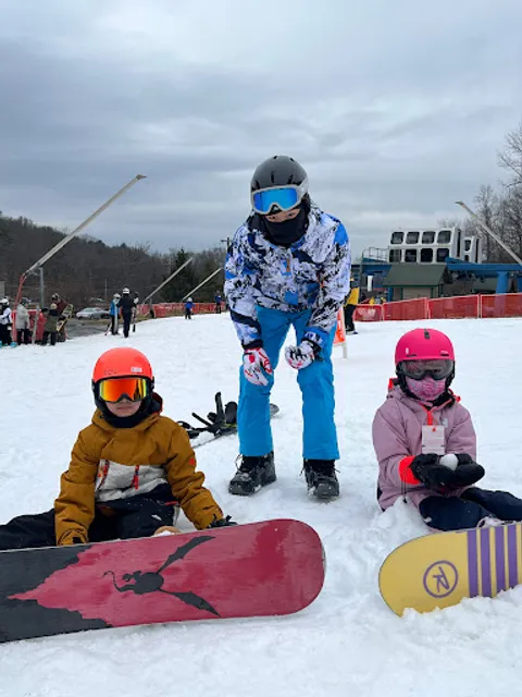 Hickory Licks Restaurant