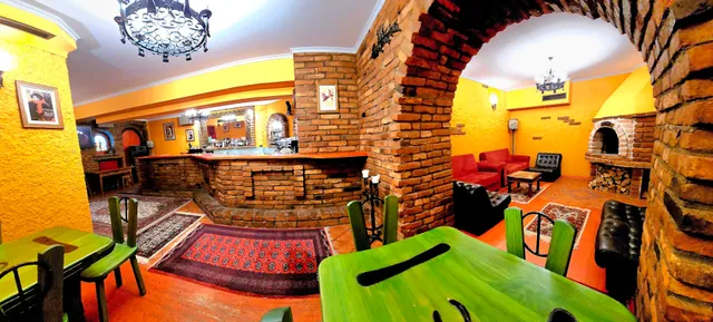 Casa Oasa - Boutique rooms, Gourmet pizza & Cocktail bar