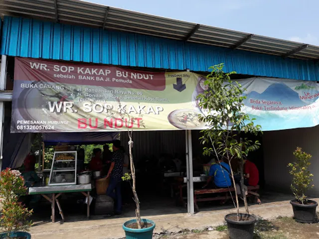 Warung Makan Sop Kakap & Ramesan Bu Ndut
