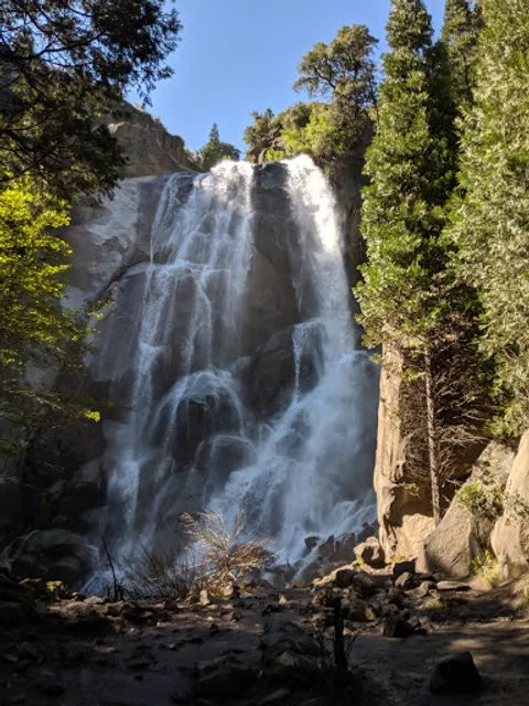 Grizzly Falls Picnic Area