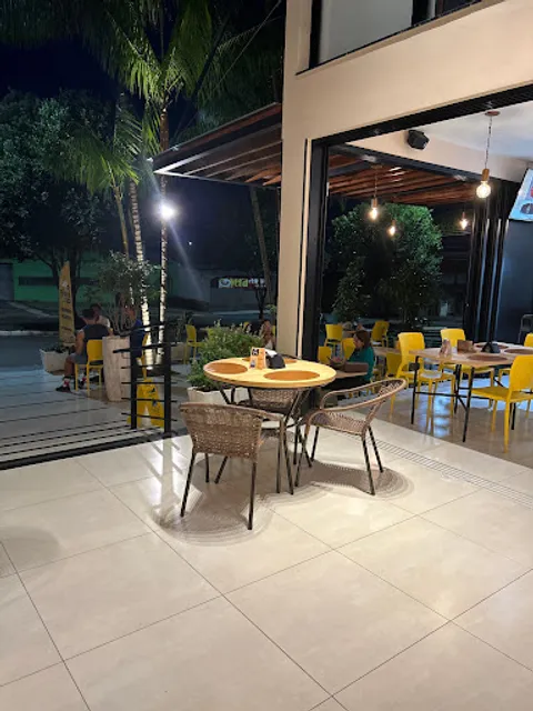 Café & Bistrô Setubal