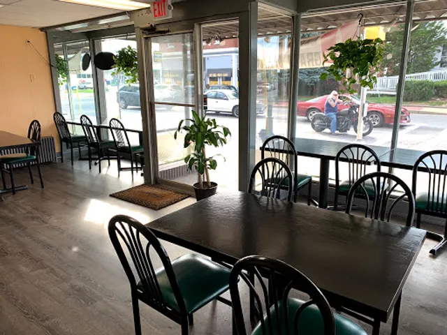 Lucky Panda Chinese Restaurant