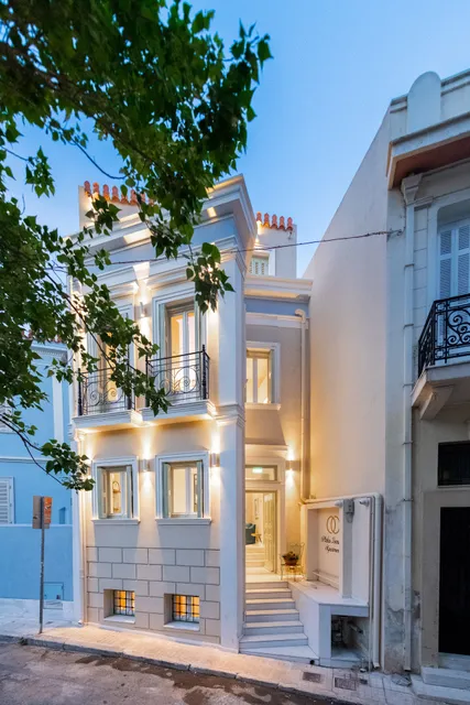 IPELHOME - Plaka Boutique Apartments