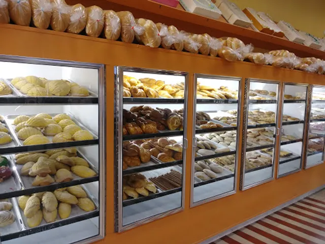 Arandas Bakery