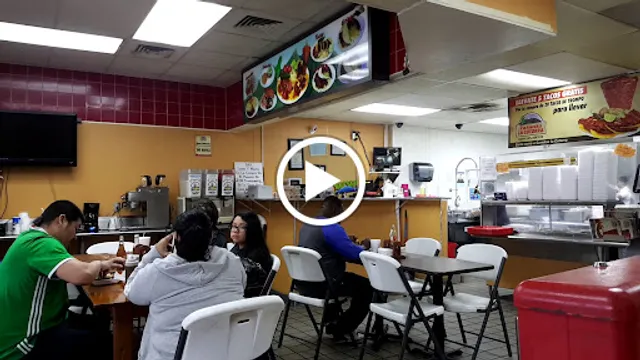 Carnita's La Cotorra