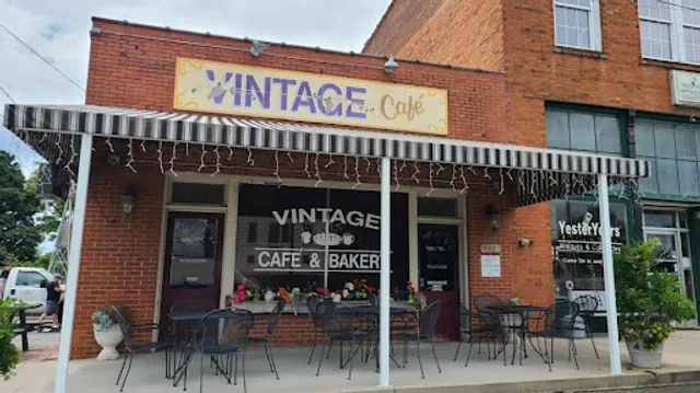 Vintage Cafe & Bakery