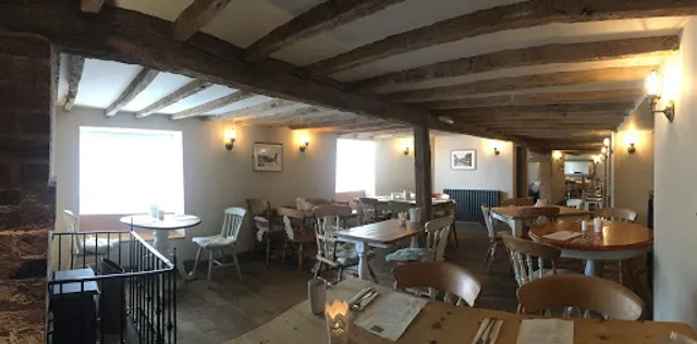 The Crown Inn Southam | Pub & Dining