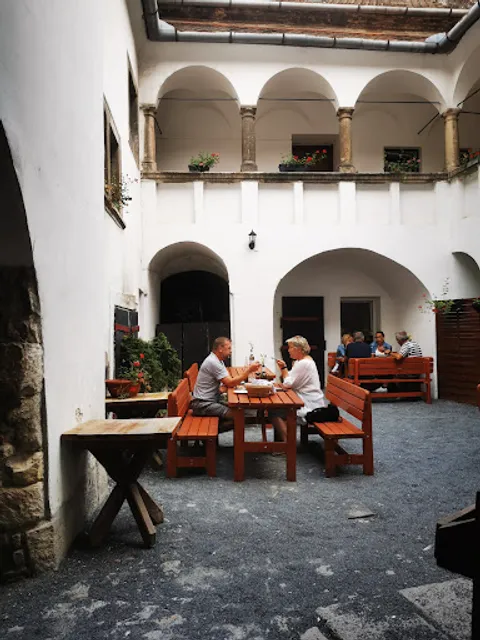 Cézár Pince, borozó Sopron