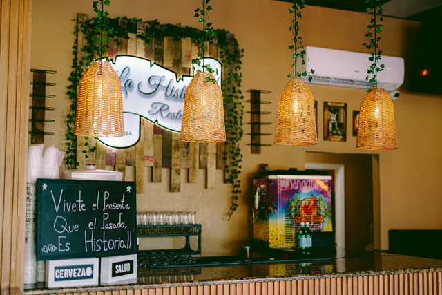 La Historia Restaurant