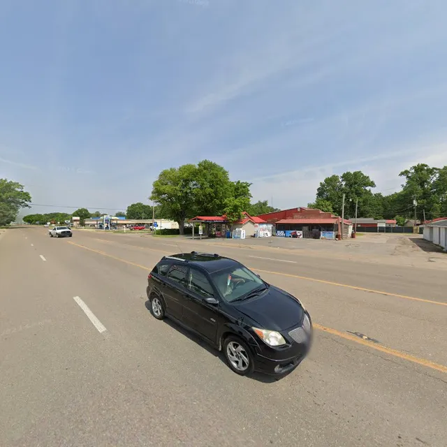 Bowles Liquor & Grocery Store