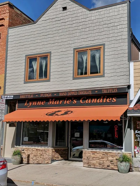 Lynne Marie's Candies