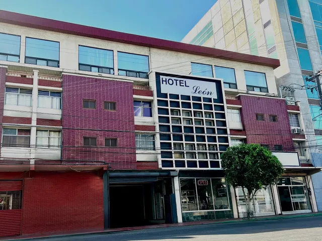 León Hotel