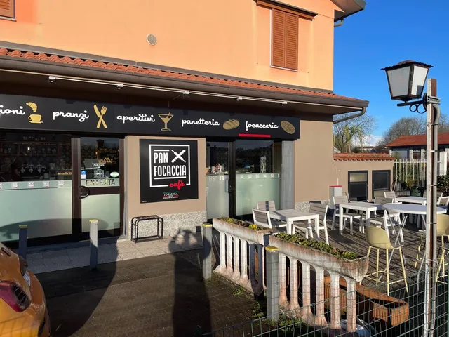 PAN X FOCACCIA cafè