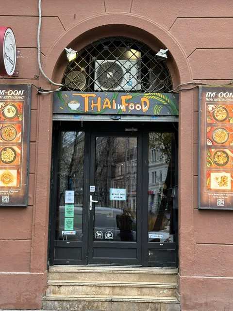 Im-oon Thai food