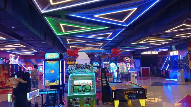 Masti Zone | EDM Mall Ghaziabad | Trampoline | Bowling | Arcades | Gaming Zone