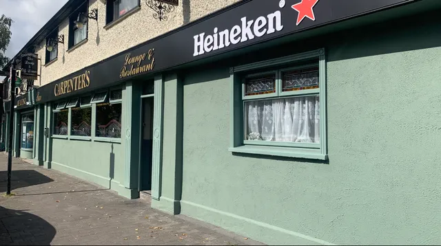 Carpenters Bar Lounge & Restaurant