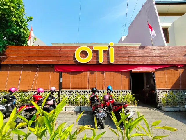 OTI Fried Chicken - Kp. Kali