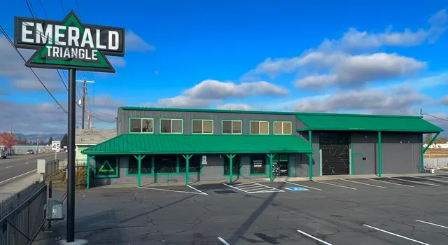 Emerald Triangle Dispensary Table Rock