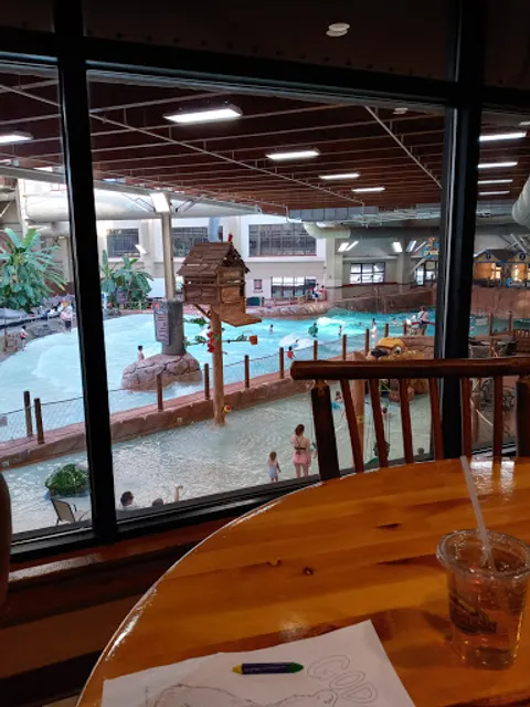 Hidden Trail Bar and Grill