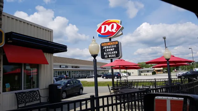 Dairy Queen Grill & Chill