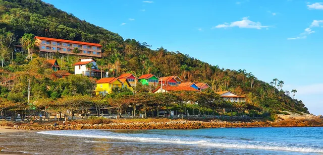 Quatro Ilhas Camping e Cabanas