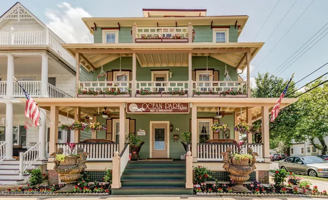 Ocean Park Inn Bed & Breakfast