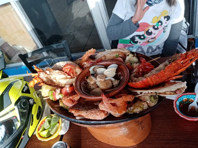 Mariscos Popotla Jr.