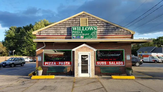 Willows Pizza & Restaurant