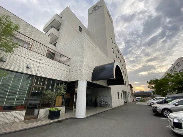Business Hotel Matsuka
