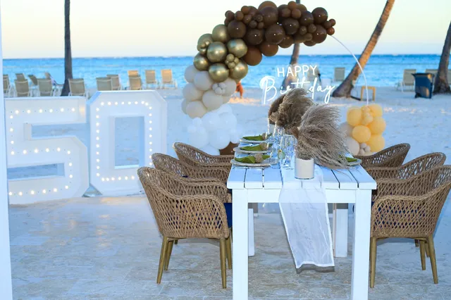 Juanillo Grill & Beach Club