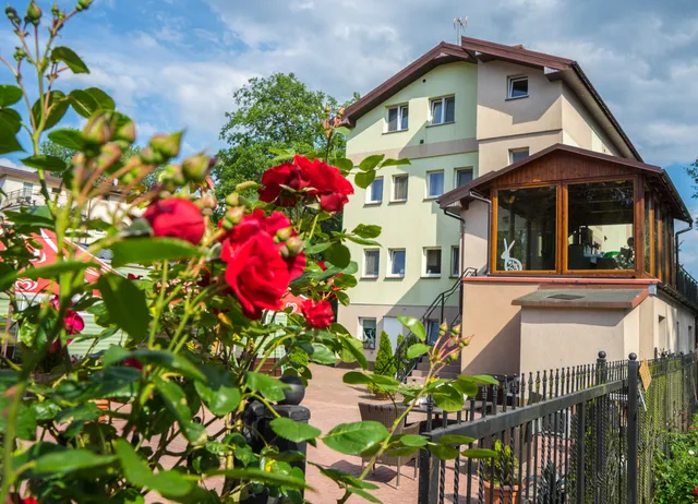 Zacisze Sosnowe - pokoje gościnne i domki Bożena Kunert