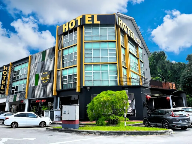 Smile Hotel Seri Kembangan