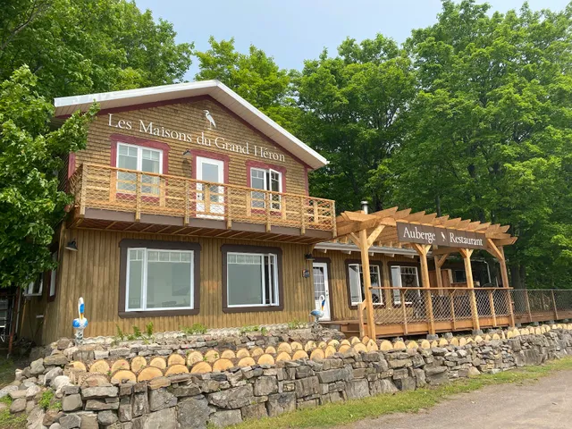 Houses Great Blue Heron