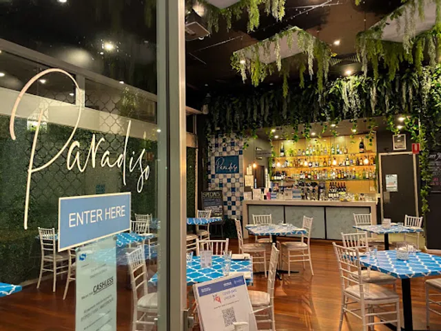 Paradiso Cafe and Cocktail Bar