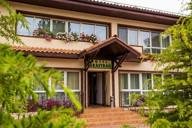 Hotel Herăstrău