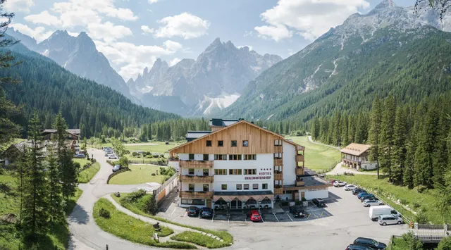 Hotel Dolomitenhof