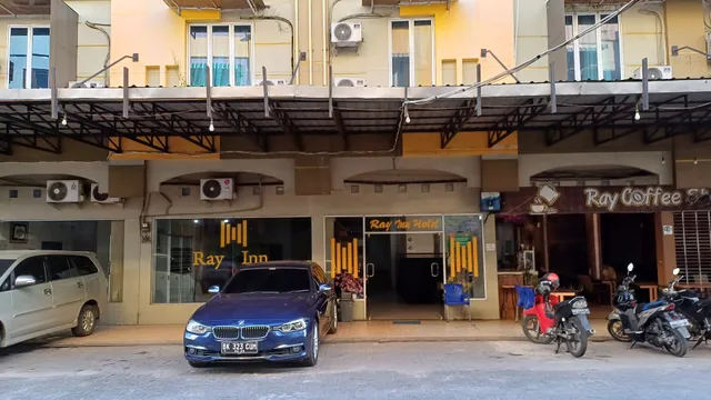 RAY INN Hotel
