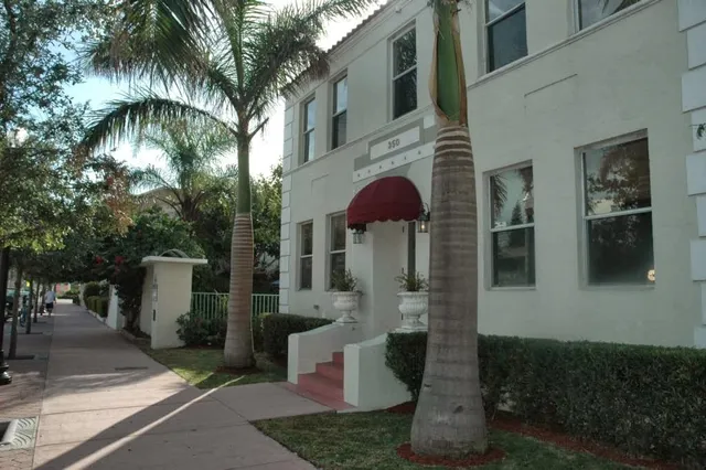 SoFi Villas and Garden