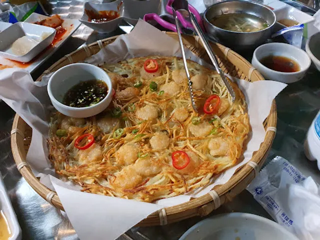 부엉이식당(용호자이본점)