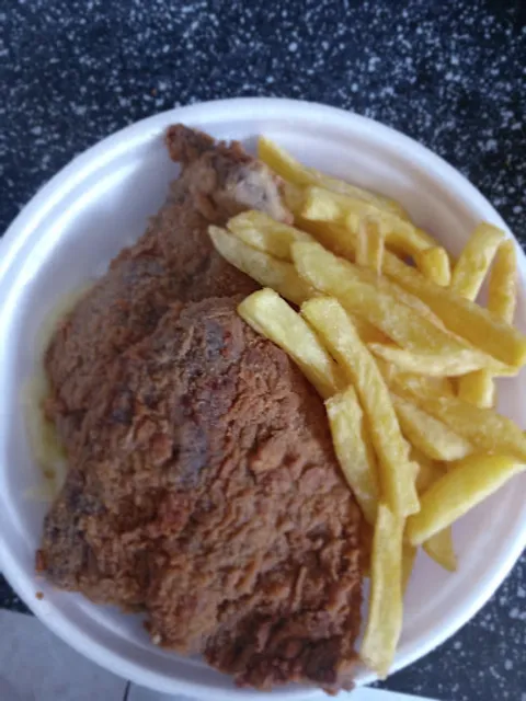 Marmitex caseira da vanu