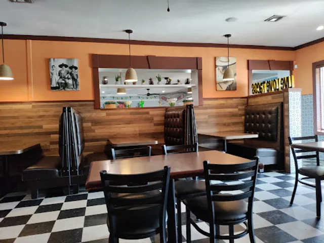 El Mexicano Tacos & Tequila