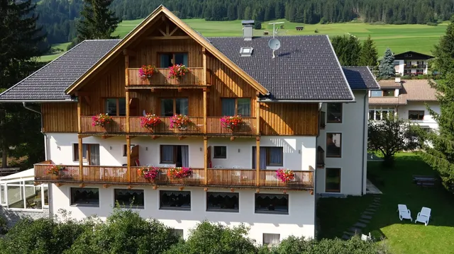 Garni-Appartments Helvetia